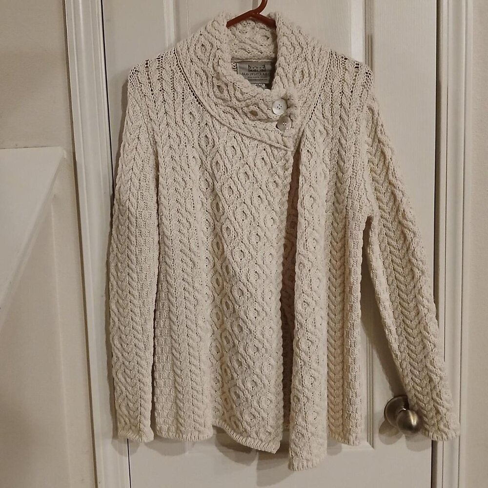 Vintage Irish Aran Sweater Market 100% Virgin Wool cable knit 2 button cardigan